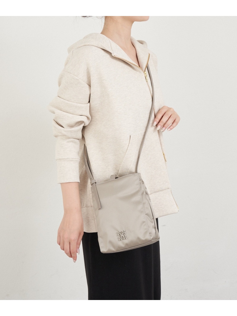 楽天市場】クラウズナイロンミニショルダーバッグ russet ラシット