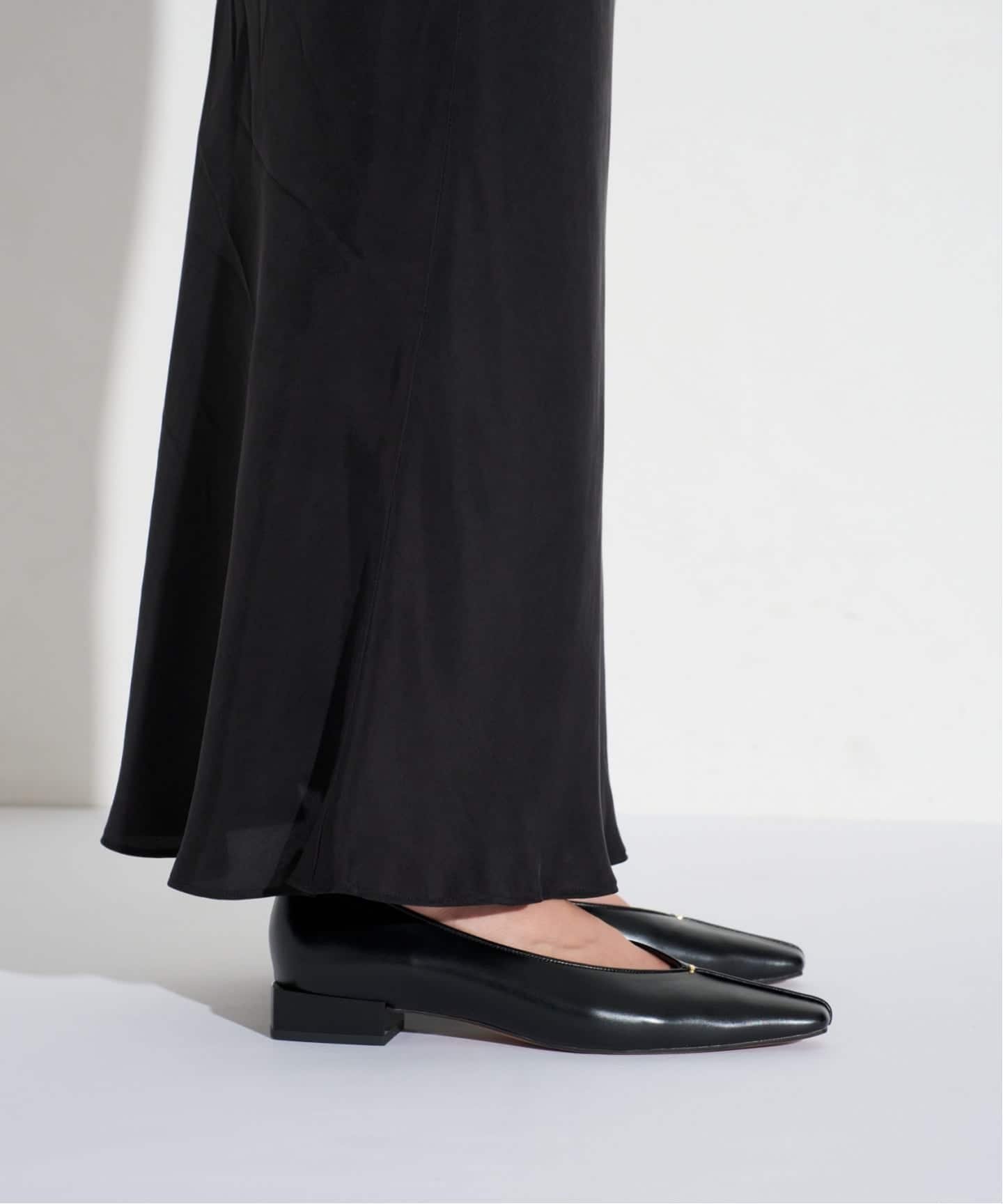 LE TALON｜《追加》GRISE2.5cmナロースクエアシームフラット | Rakuten