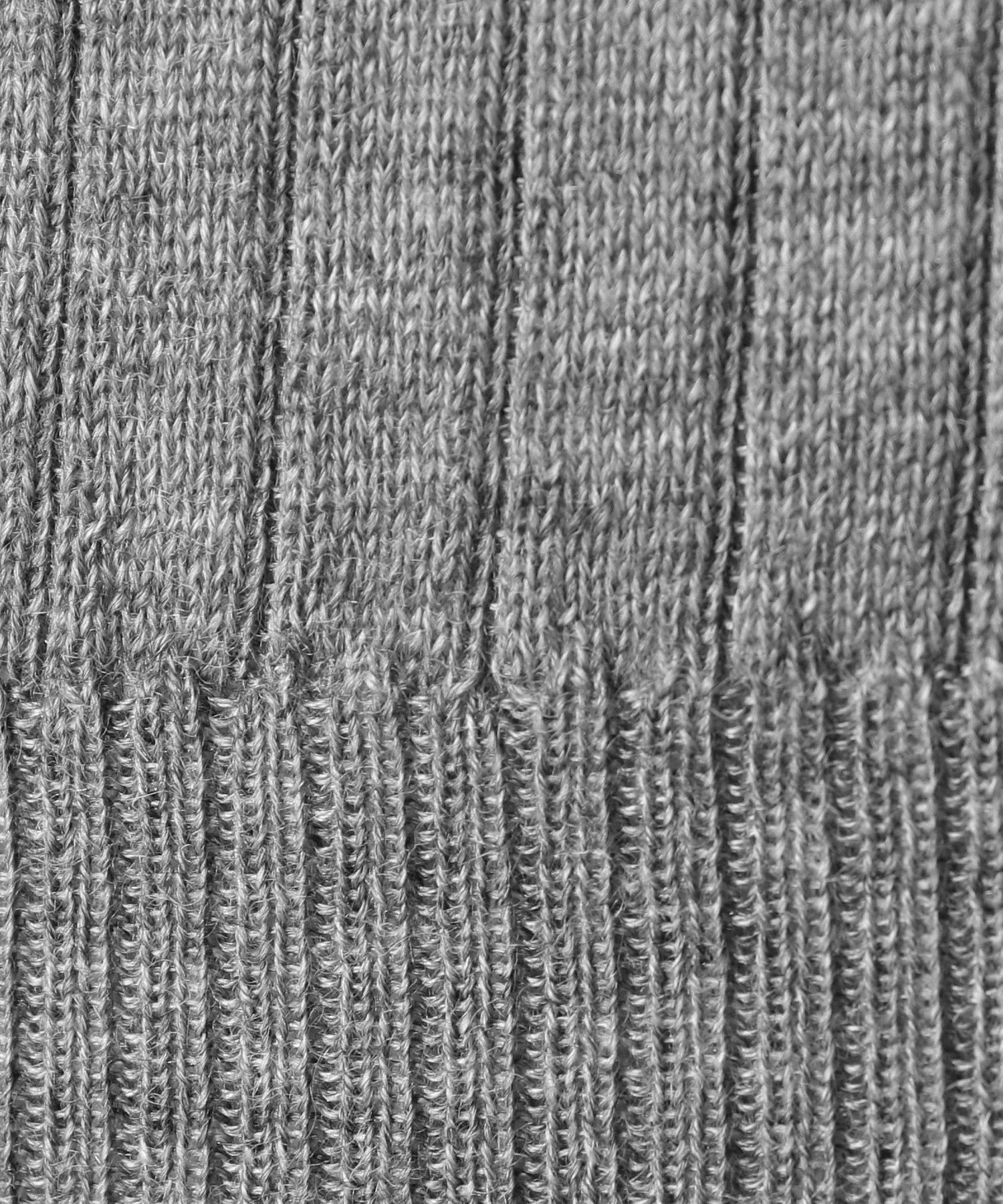 Drawer｜18G カシミヤシルクリブクルーネックニット | Rakuten Fashion