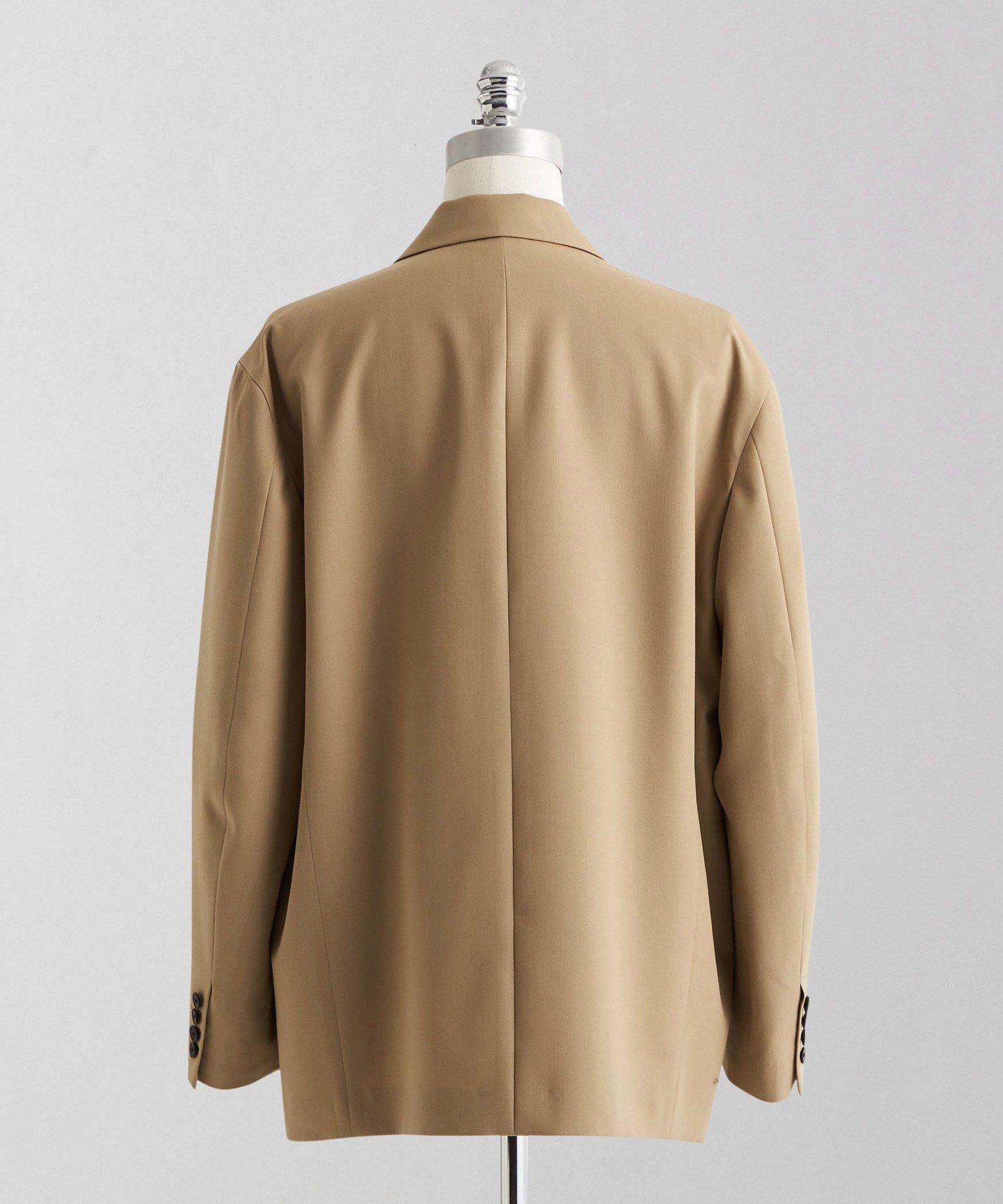 【新品未使用】 LOEFF ウールギャバ ダブルブレスト ジャケット LOEFF＞ウールギャバ ダブルブレスト ジャケット｜ユナイテッド