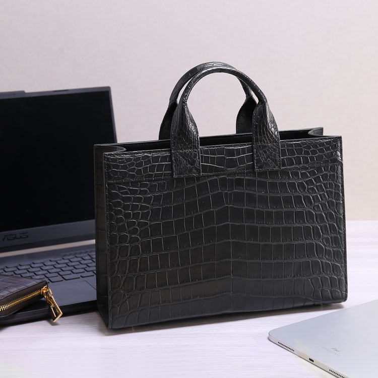 楽天市場】【期間限定価格】クロコダイル トートバッグ センター取り