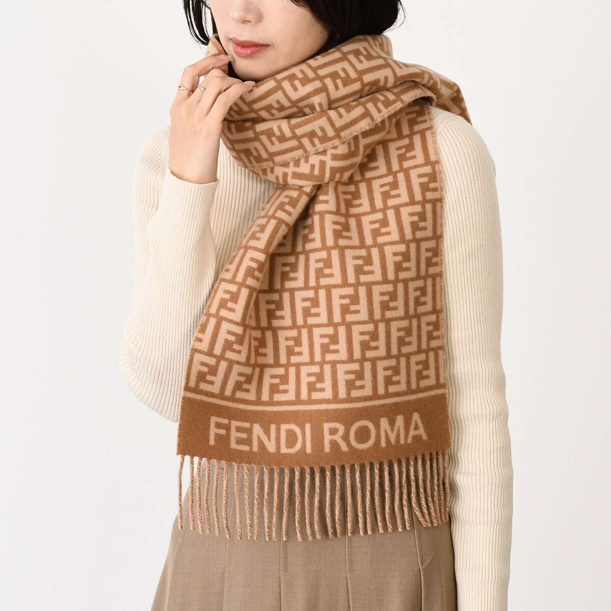 楽天市場】FENDI フェンディ マフラー ストール FXT113AQCW ウール