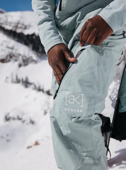 楽天市場】即納☆店頭受取OK☆[日本正規品]24-25 スノーボード ウェア