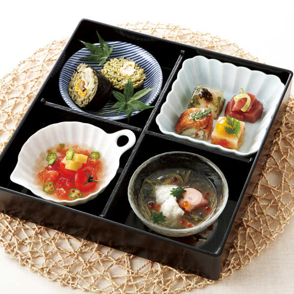楽天市場】小鉢付き 松花堂弁当箱 4マス仕切り 小鉢付き ABS樹脂黒塗り