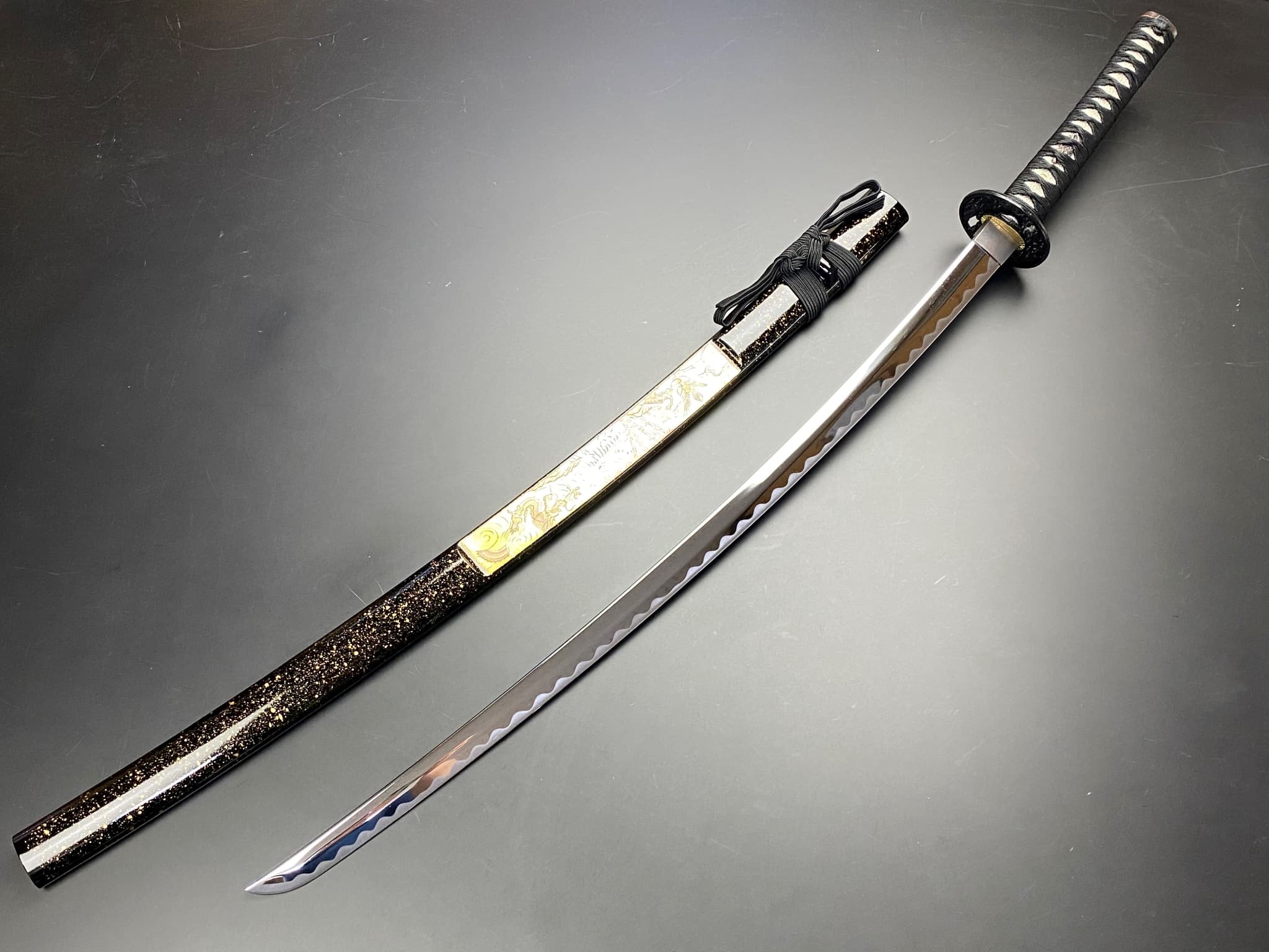 楽天市場】V.ROAD 模造刀 彫金大刀 (龍虎鷹) SW-1600L コンビニ受取