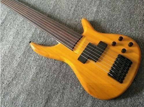 楽天市場】7弦 エレキベースフレットレスベースかえで シタン 初心者