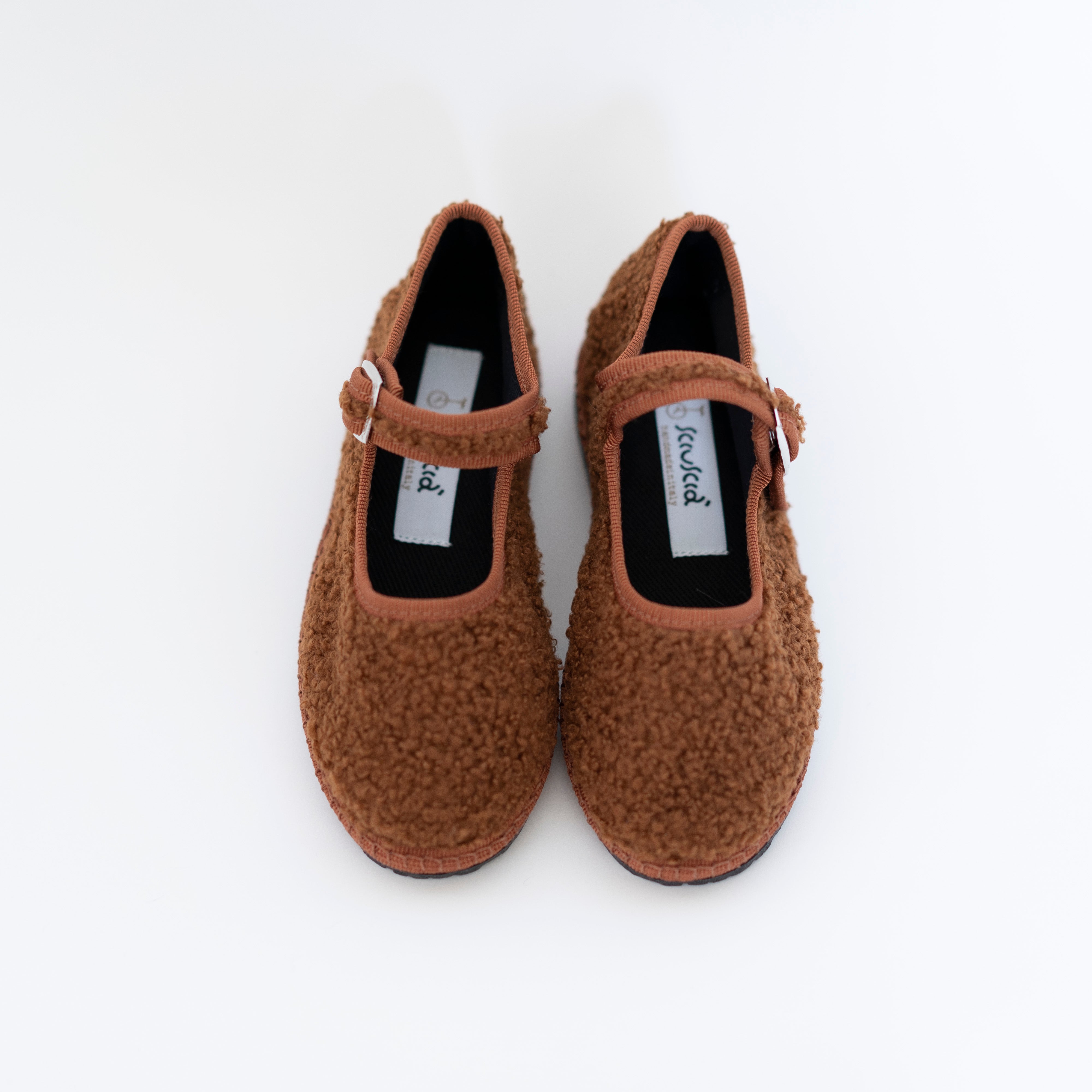 Sciuscià（シューシャ） - MARYJANE KIDS＜SOOT＞ – treats and room