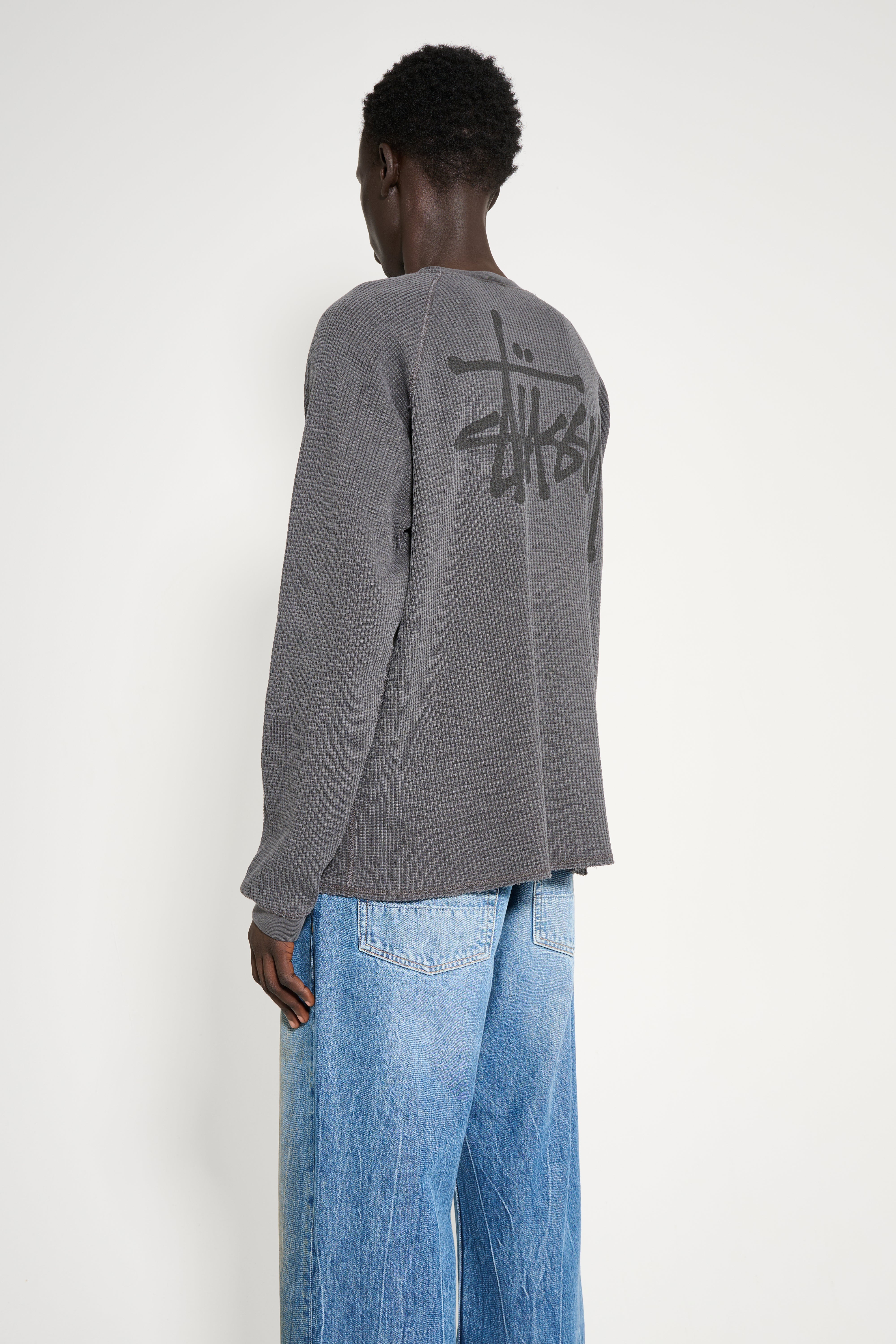 Stüssy Raglan Thermal Basic Stock LS Tee Washed Black – Très Bien