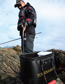 ダイワ：DF-3104トーナメントバリアテック(R)枕付サイバーフロートベスト