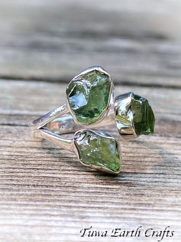 浄化・心機一転・癒し】高品質 グリーンアパタイト原石シルバーリング