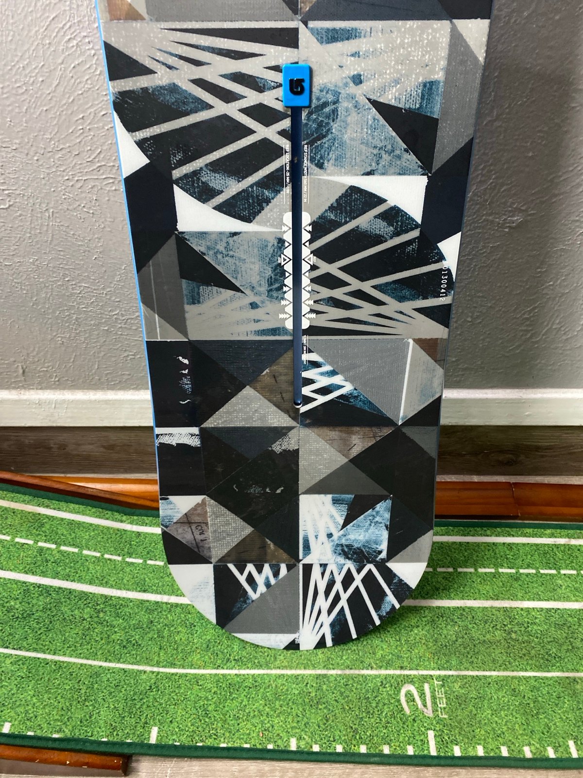 Burton Clash 160 Snowboard New Display Model | Mercari