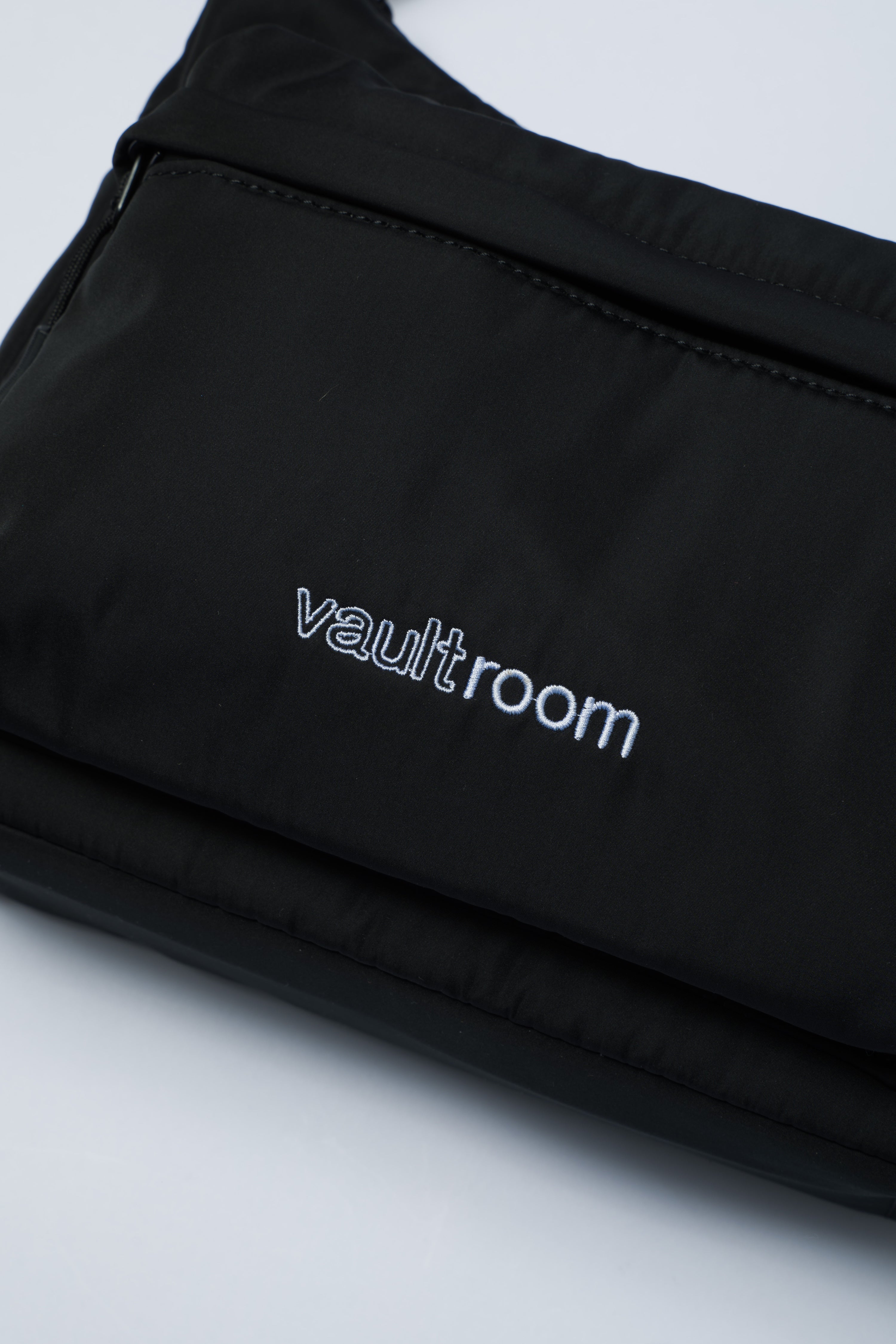 VAULTROOM HOBO BAG / SMALL