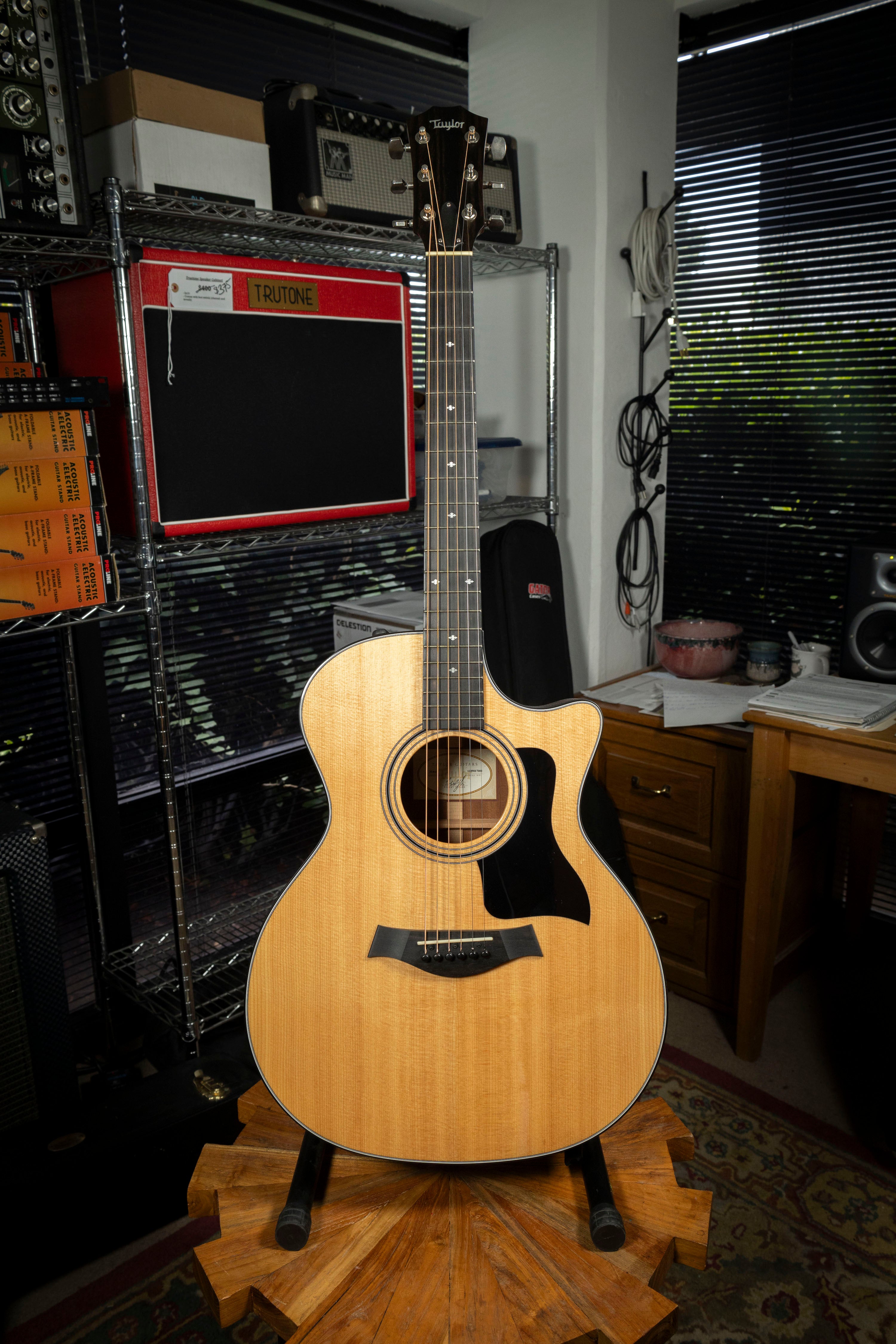 2011 Taylor 314ce with ES1 Electronics Natural – Vintage Guitar