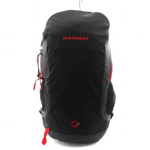 リュックサック デイバッグ ロゴ 黒 ブラック 赤 レッド（2024/09/09