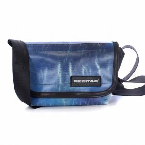 ショルダーバッグ クロスボディバッグ スモール 青 ブルー（2023/12/20