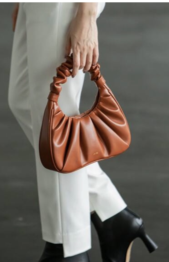 今季注目バック JW PEI 入荷☆ | ショップニュース | VIORO（ヴィオロ）