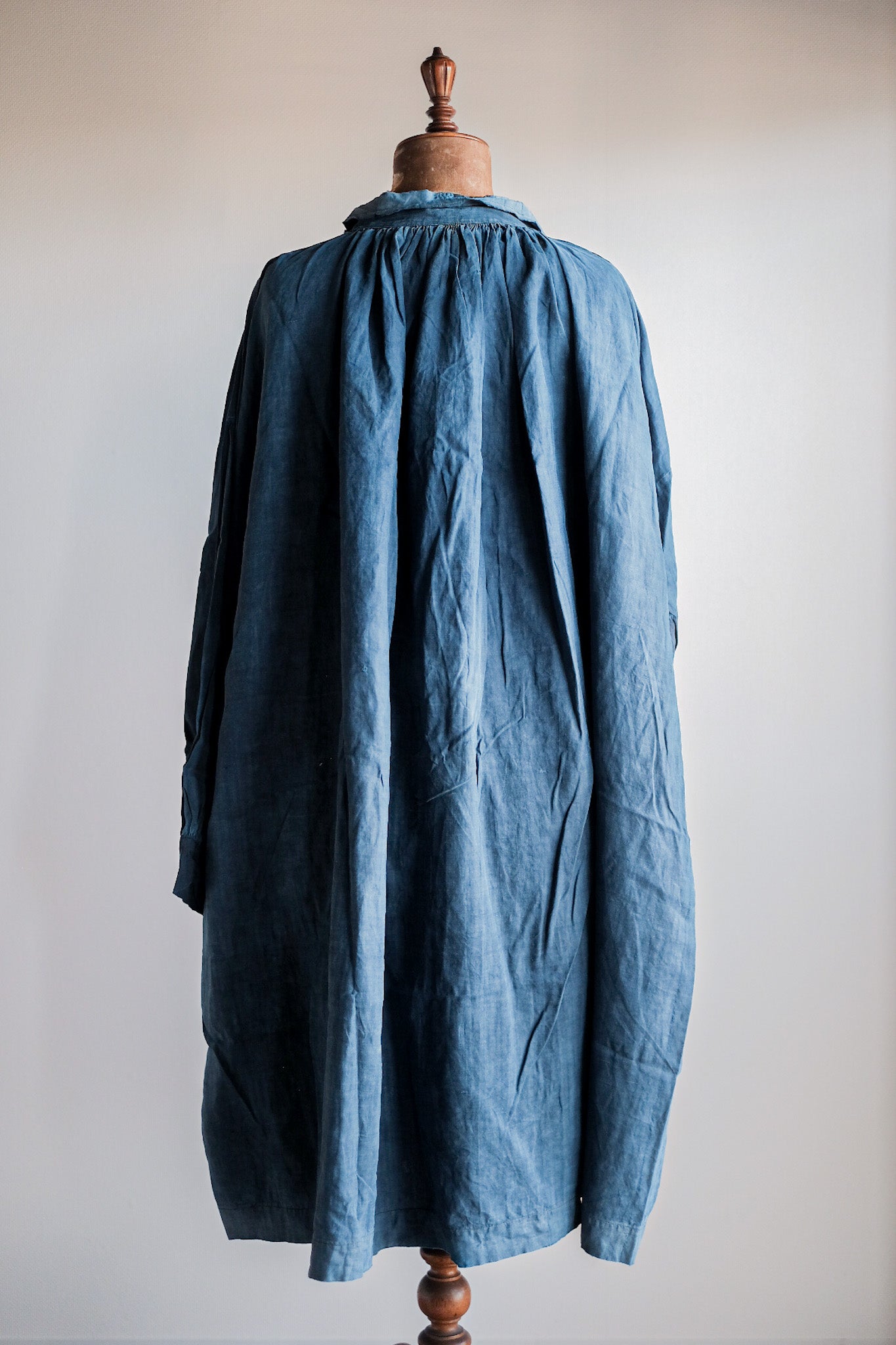 Early 20th C] French Antique Indigo Linen Smock Open Type 