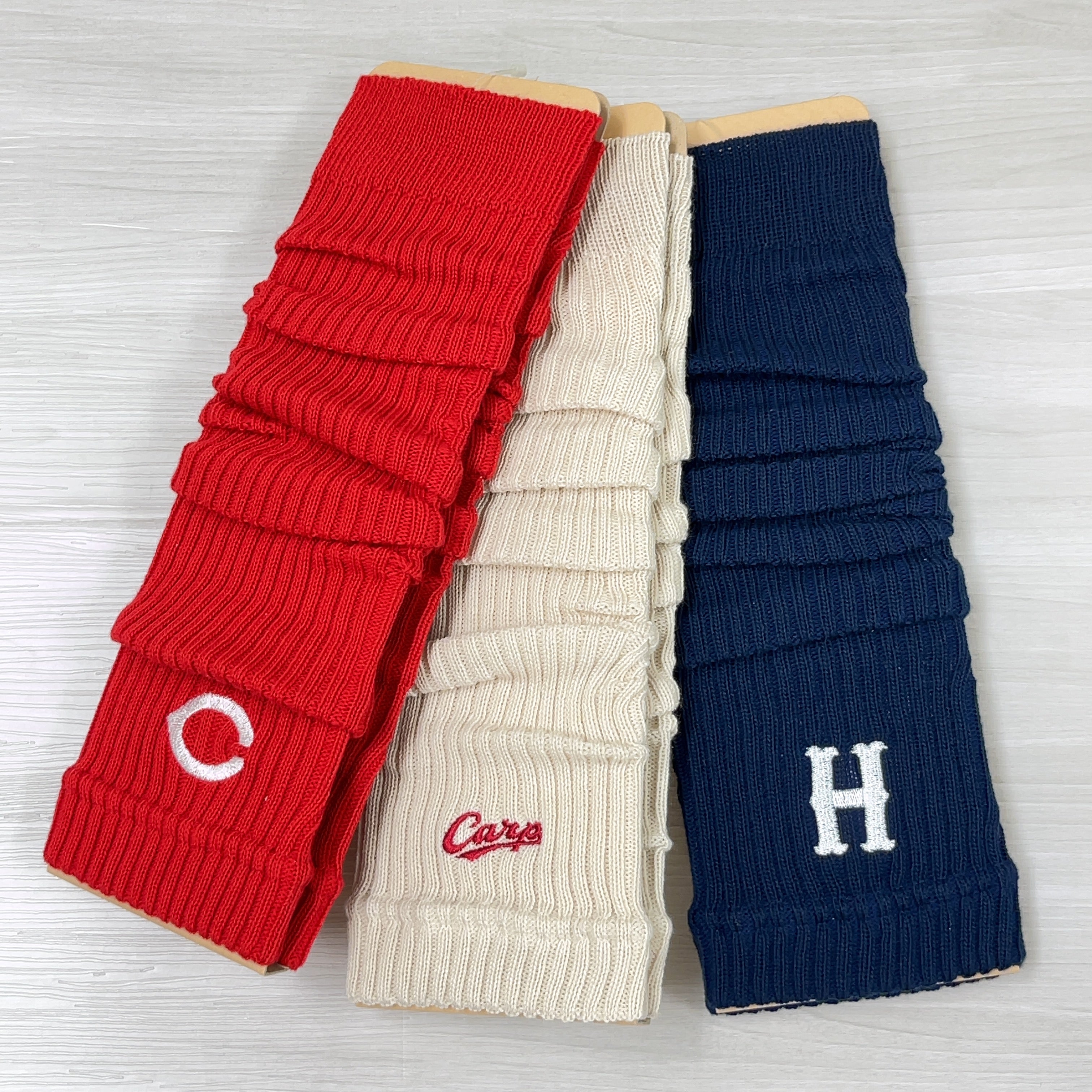 carpロゴ刺繍2025／アームカバー兼レッグウォーマー【広島限定