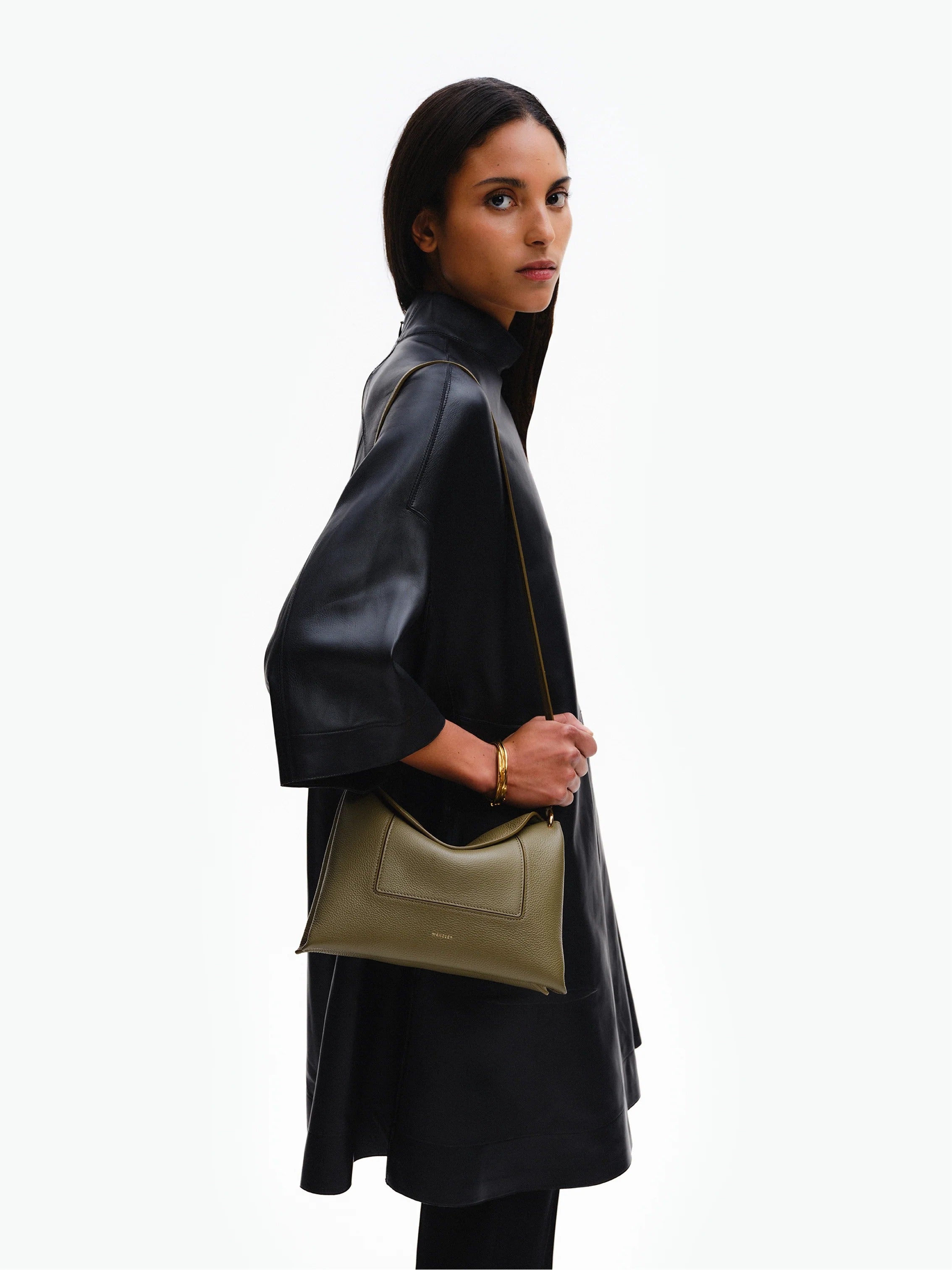 ペネロペ スラウチバッグ｜【Wandler】ワンドラー公式オンラインストア