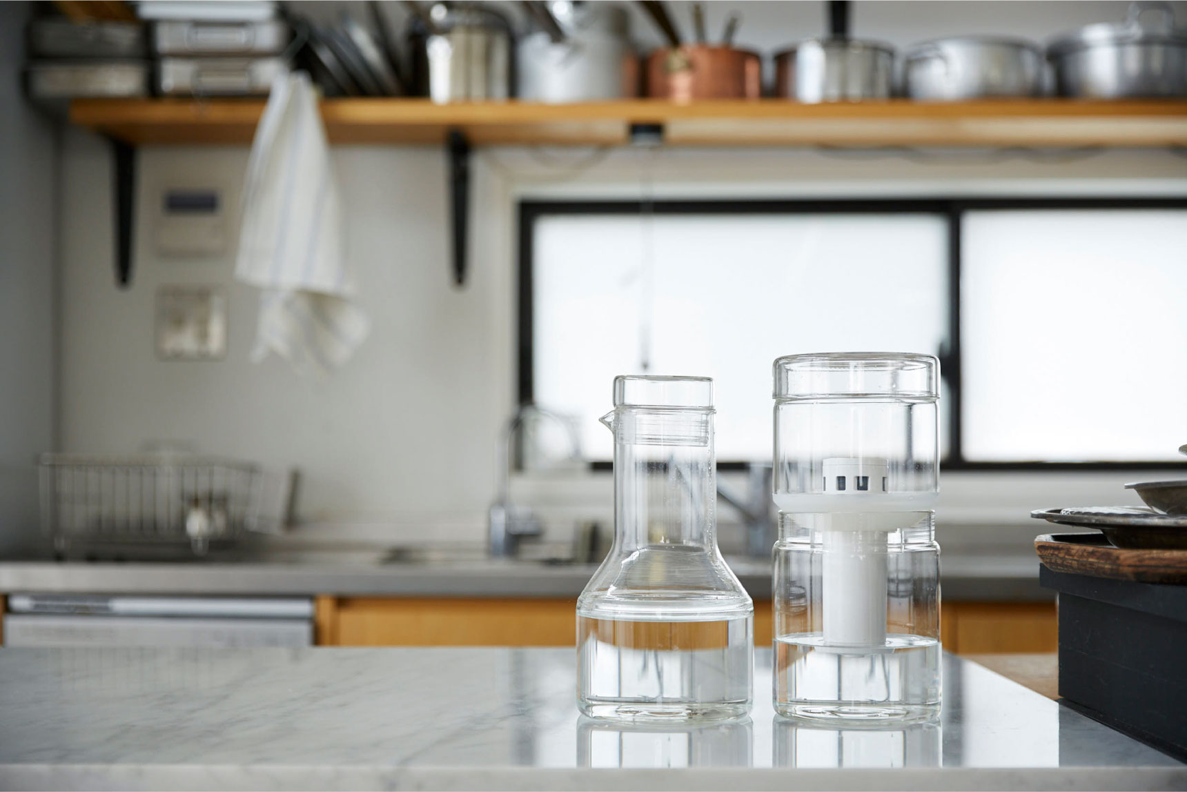 おすすめ 01 クリンスイのガラス浄水器 | 2人めのゲスト 内田 真美一