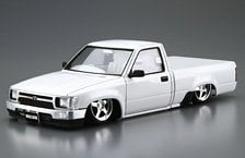 シュティッヒ ザウバー ディッシュ 17インチ - ホビーサーチ カーモデル