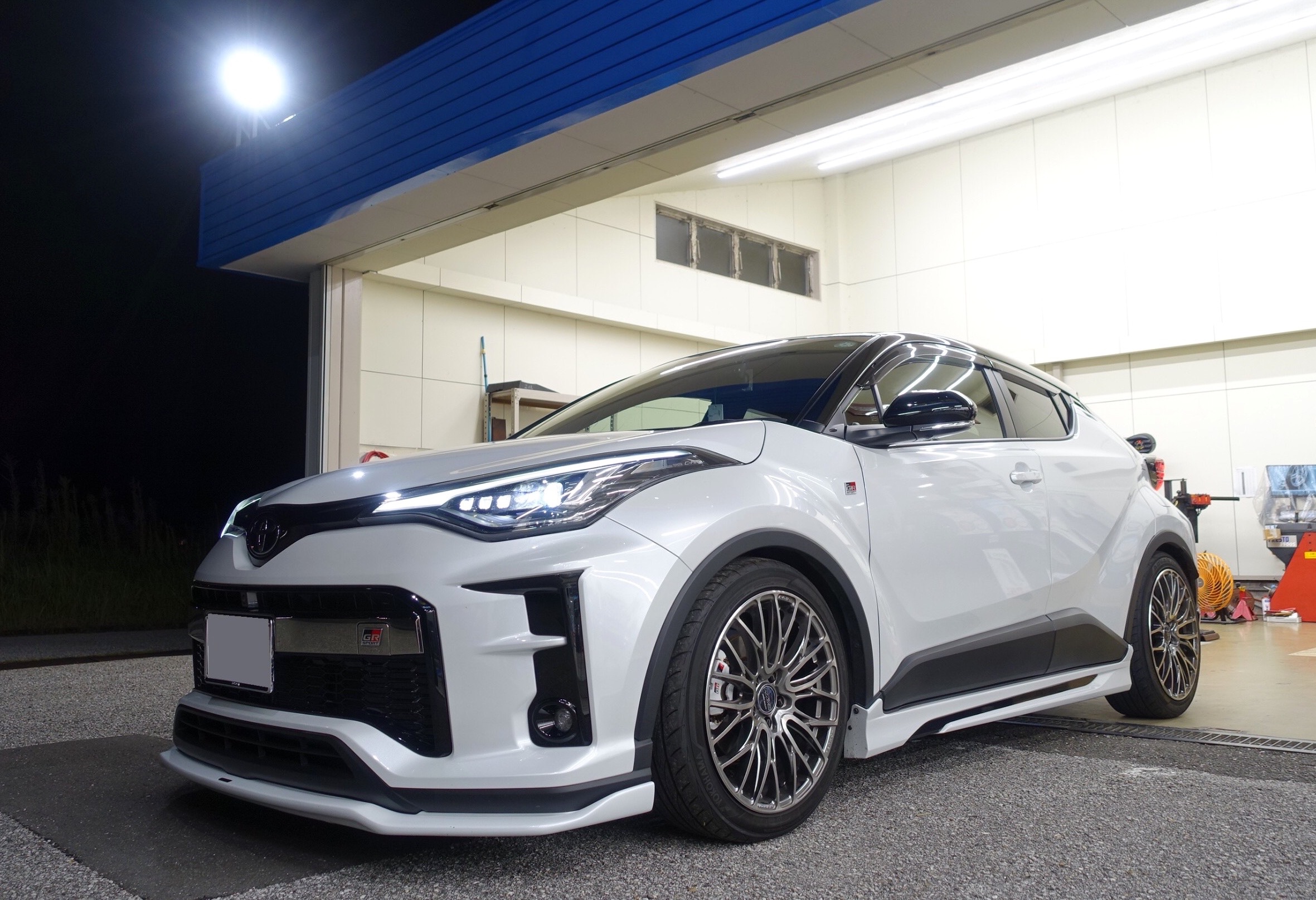 同じミドリの車高調でも乗り味が違うんです！トヨタ C-HR GRスポーツ