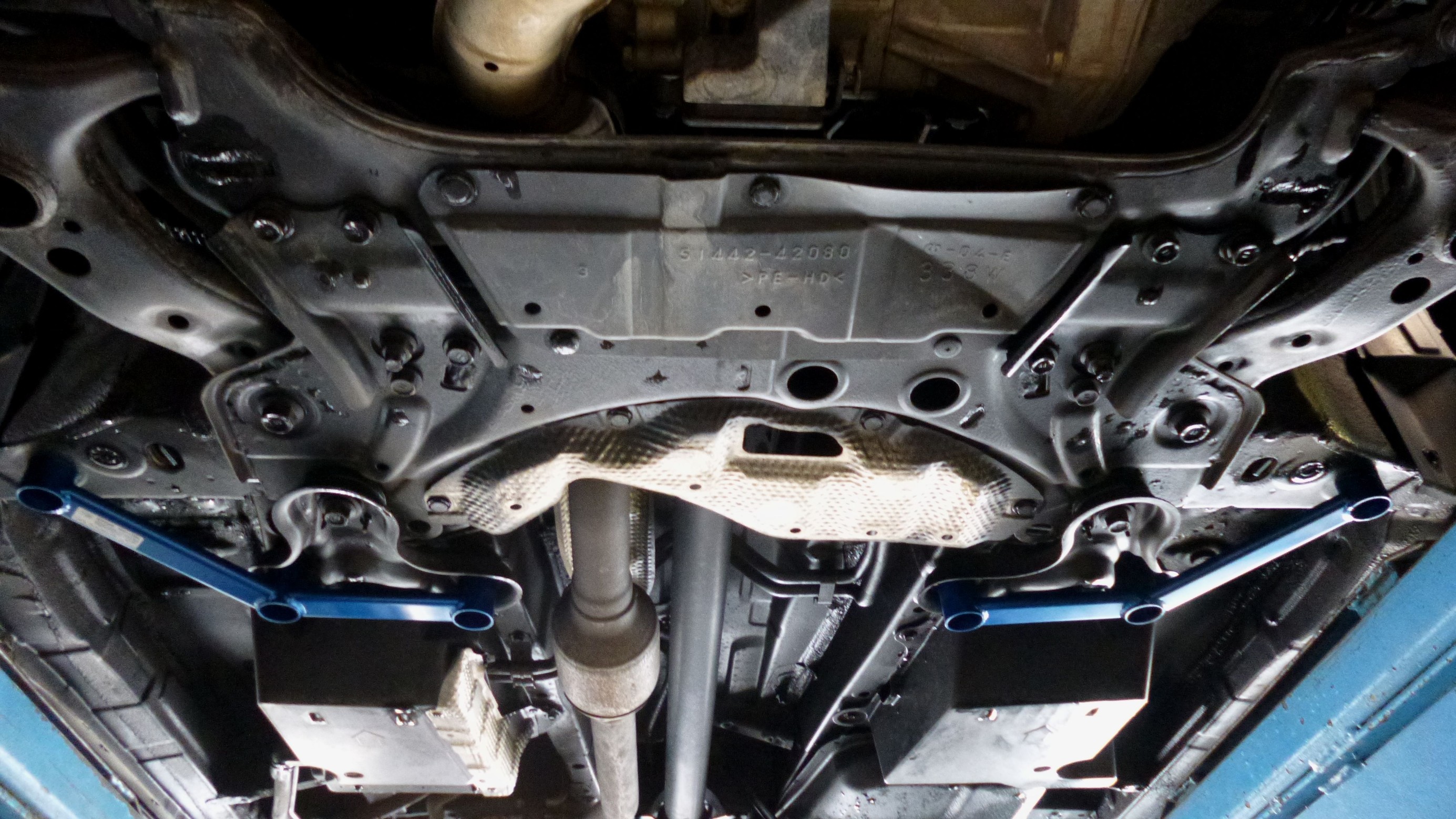 CUSCO（クスコ）パワーブレース フロアーフロント・サイド取付