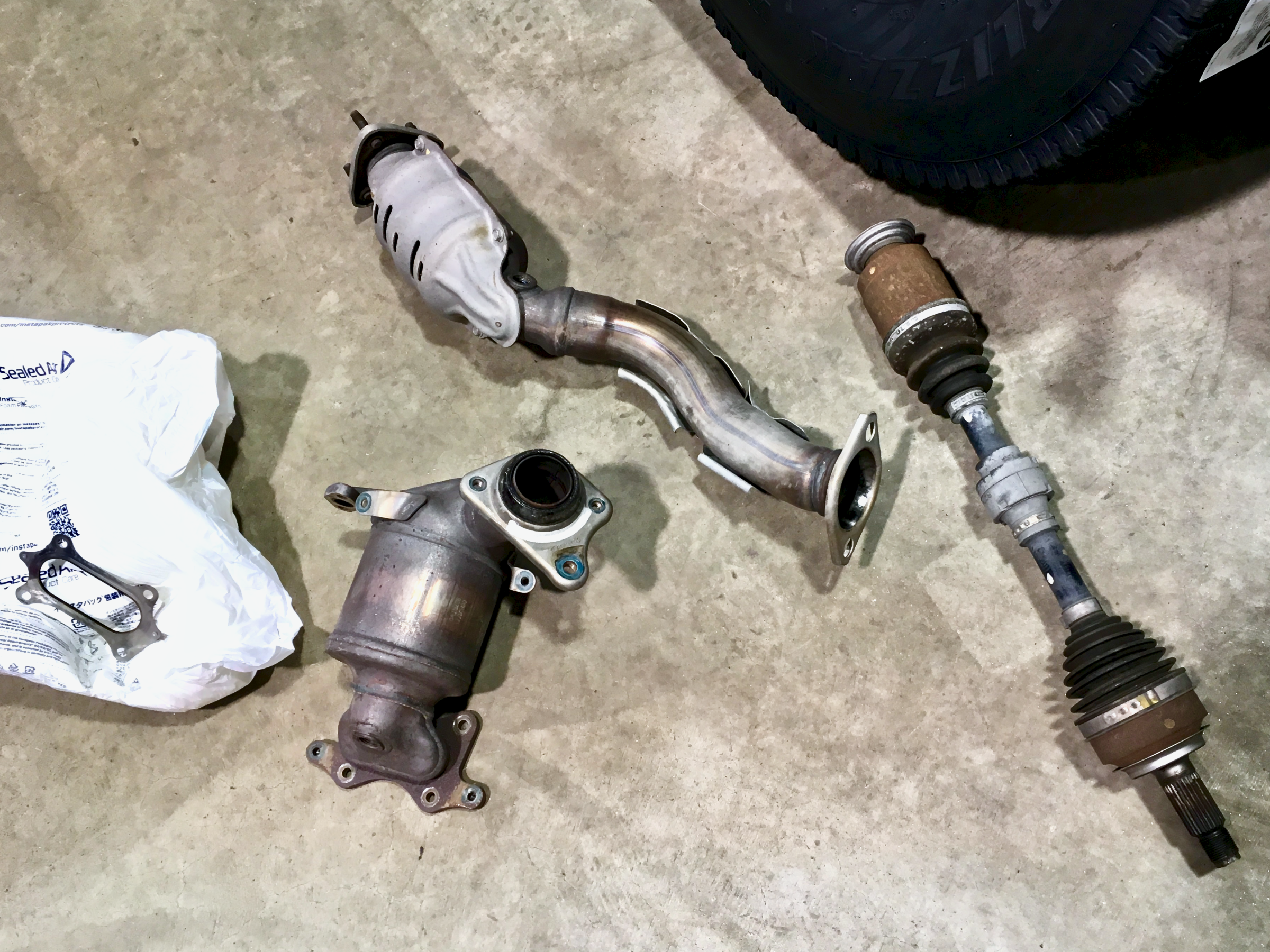 ZF1 HONDA CR-Z ✖ HKSメタルキャタライザー | ホンダ CR-Z 吸・排気系