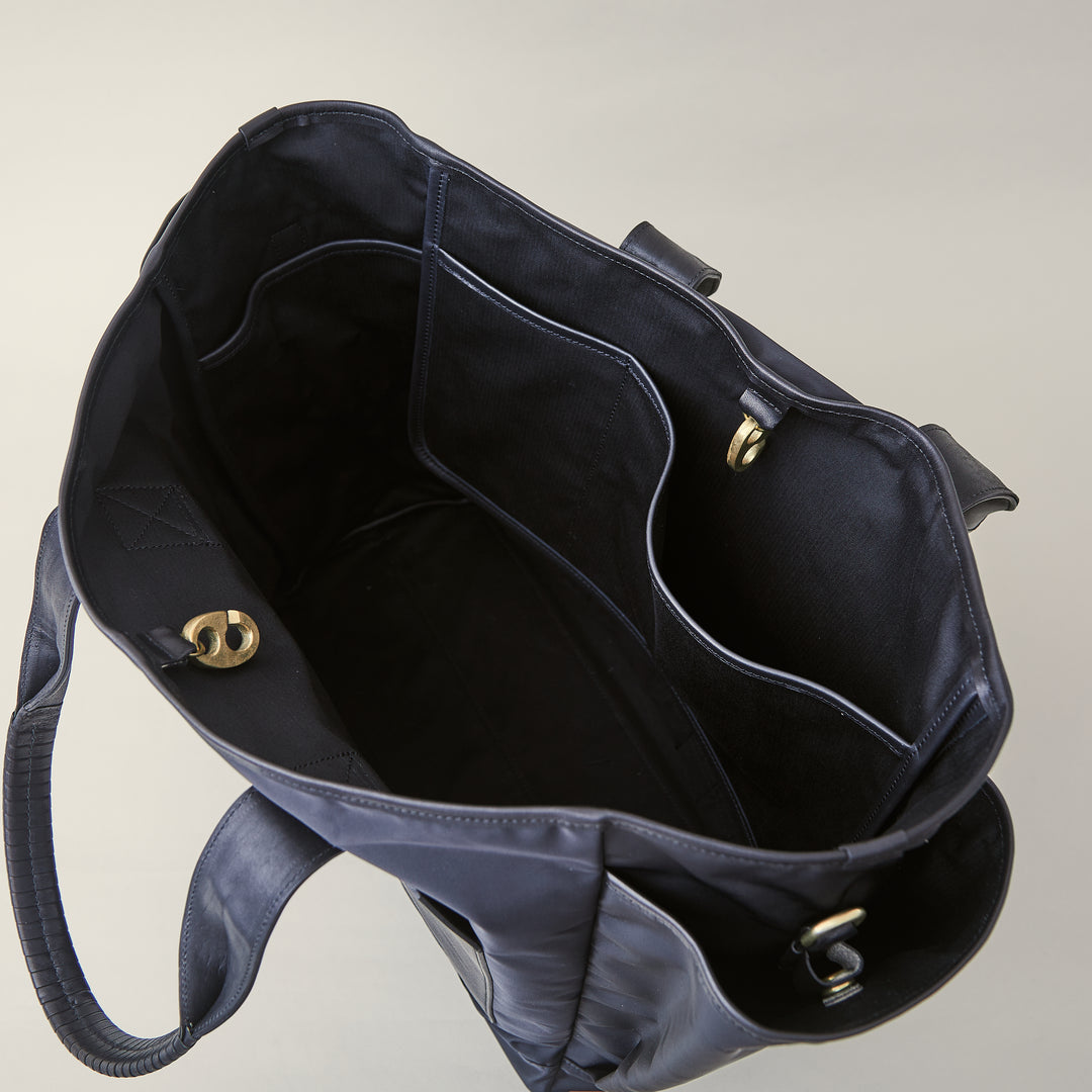 tool tote L / co22sstt010 / R Nylon*H cow leather – cornelian