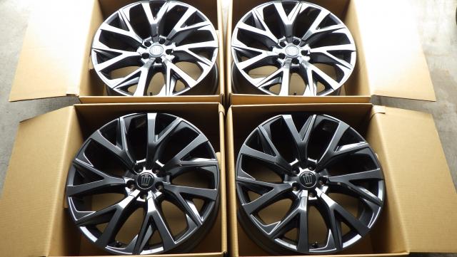札幌の新車外し クラウンエステート 純正 21インチ 8.5J +35 PCD114.3