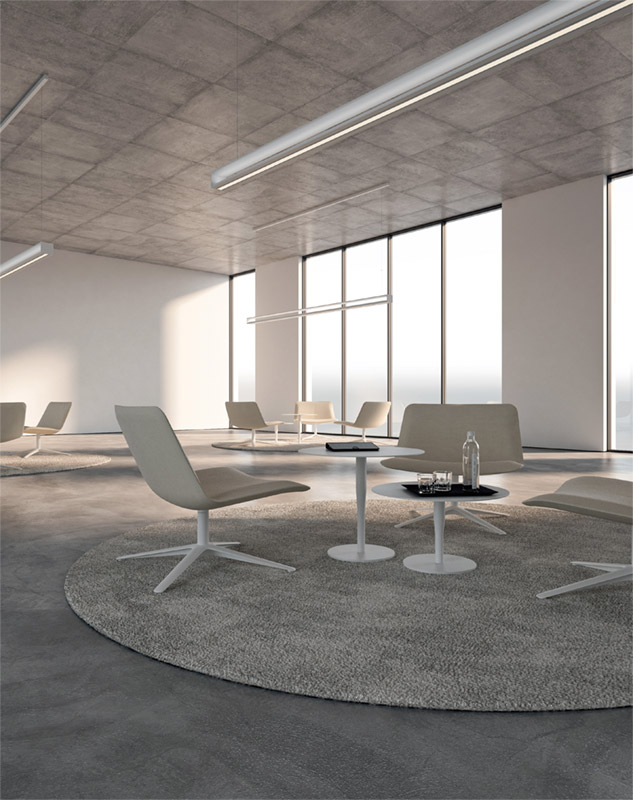 SLIM LOUNGE（スリム ラウンジ ラウンジチェア）ALIAS | カッシーナ