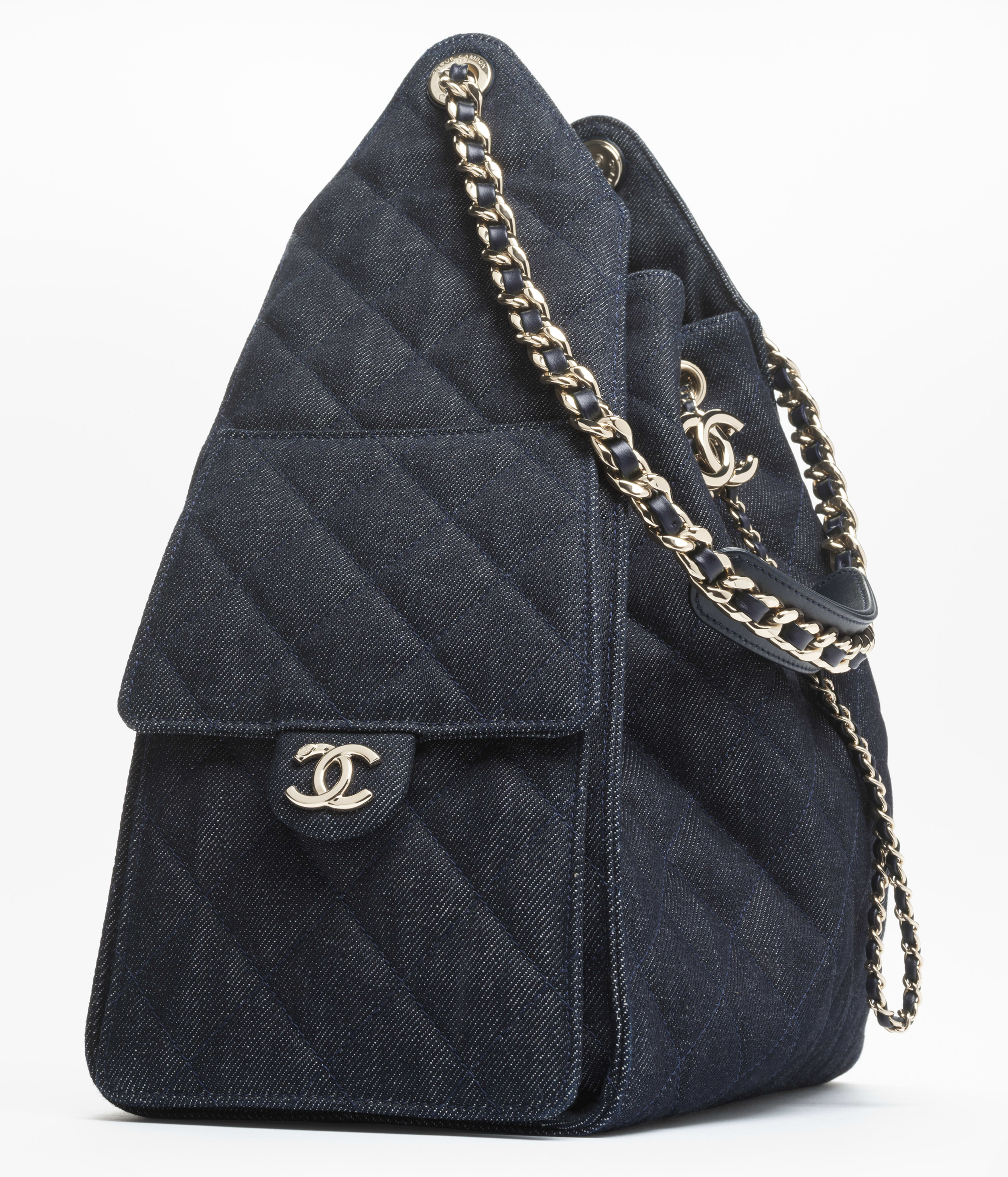 Chanel 25 medium handbag, Denim & gold-tone metal, dark blue
