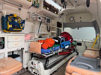 27号車 高規格救急車／池田市