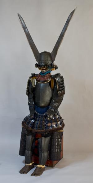 鉄錆地南蛮胴具足(てつさびじなんばんどうぐそく) - 宮崎県都城市