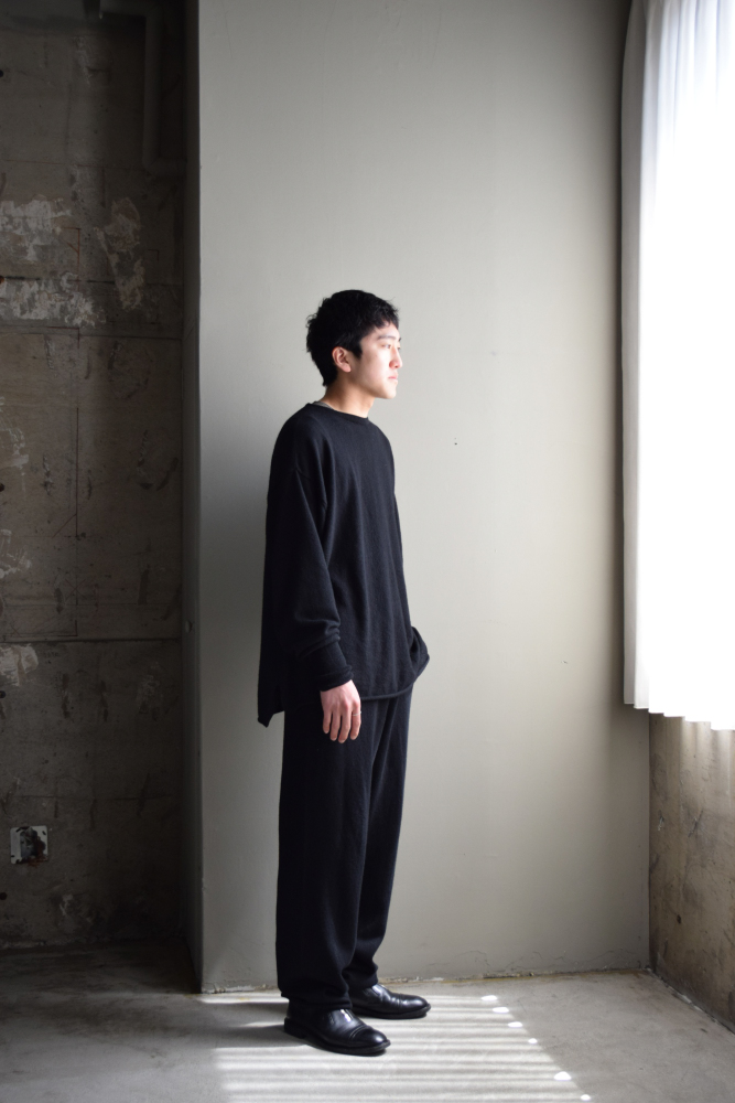 COMOLI (コモリ) ウール和紙 ニットパンツ [BLACK]