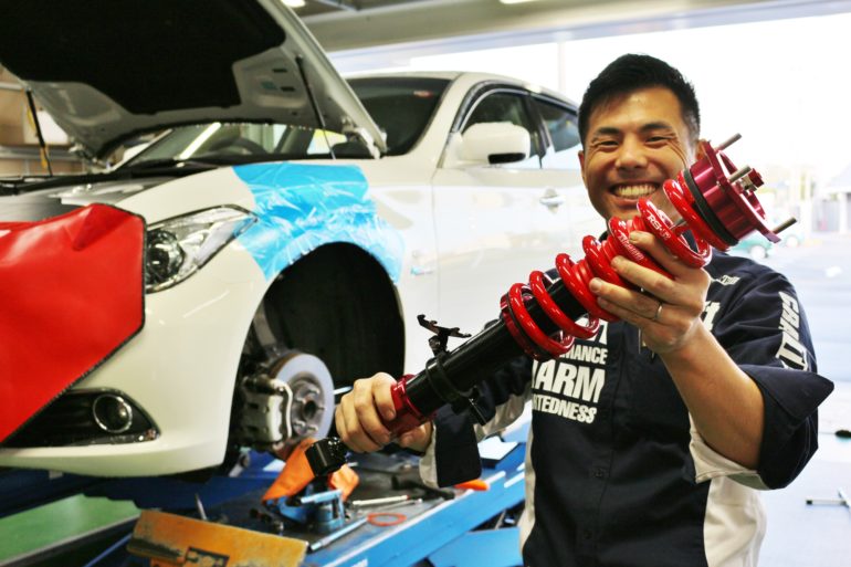 Y51シーマにRS-R車高調Super-iをお取り付け。その後は