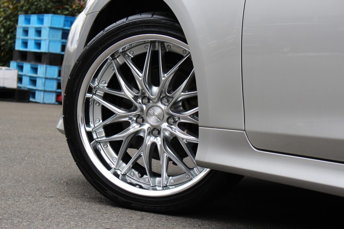 210クラウンにWORK シュヴァート クヴェル 19インチを装着！ | 相模原