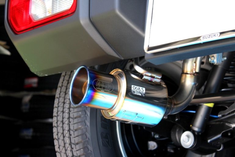 JB64ジムニーのイメチェンカスタム！柿本改GTbox 06＆Sを装着