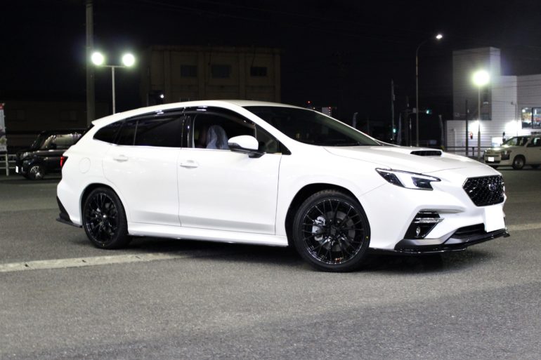 新型レヴォーグSTIがご来店！スタッドレス仕様も格好良く！ | 知立店