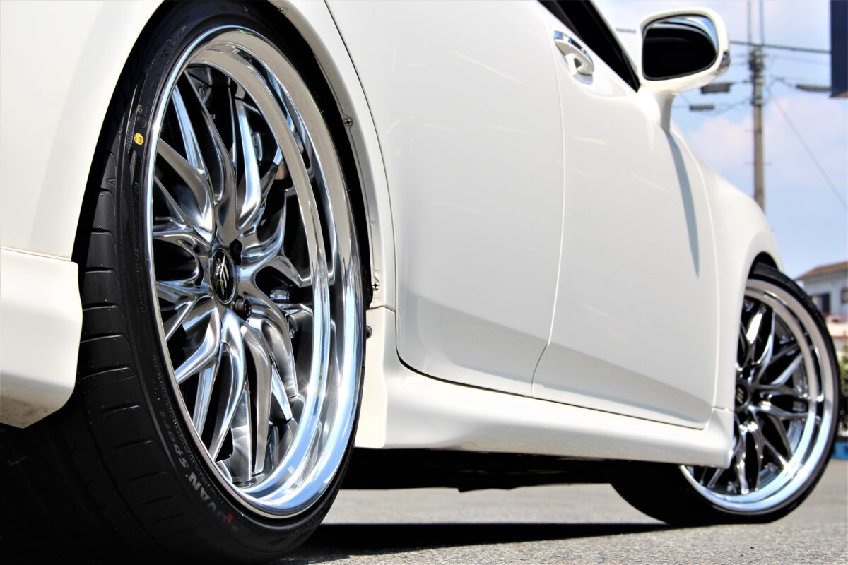 200クラウンに深リム！WORKシュバートクヴェル 20インチ装着