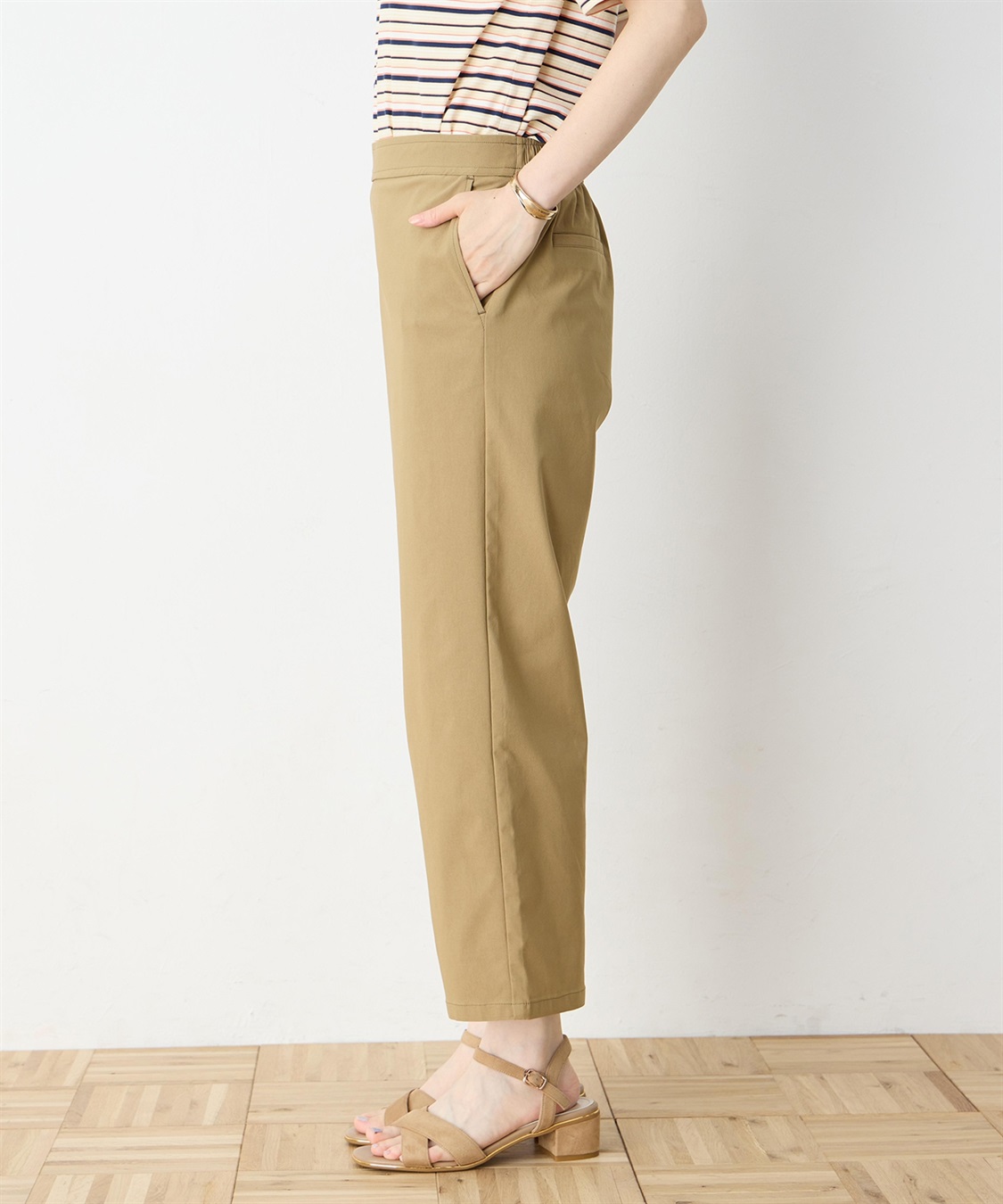 ストレッチストレートパンツ DECOY｜クロスプラス公式通販サイト