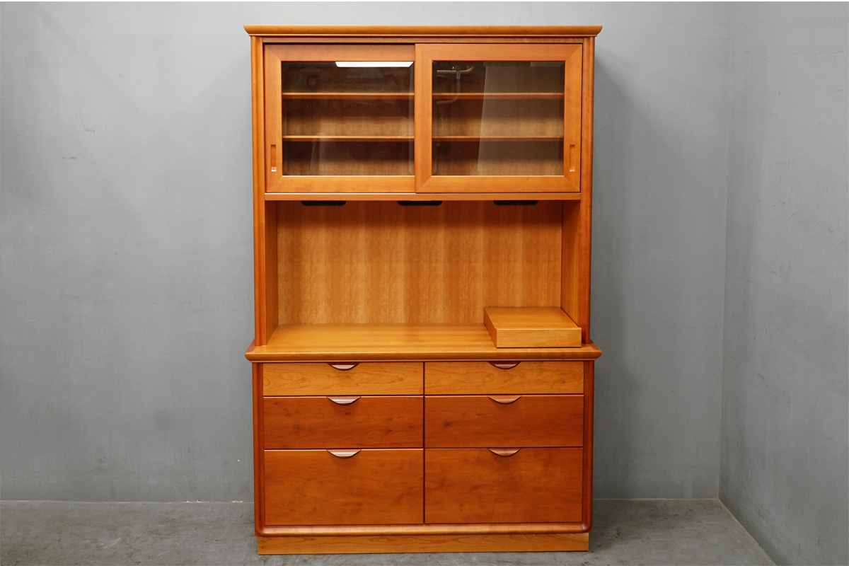 家具蔵(カグラ) 高価買取-アドア東京-港区 VOGUE2(ヴォーグ2) チェリー