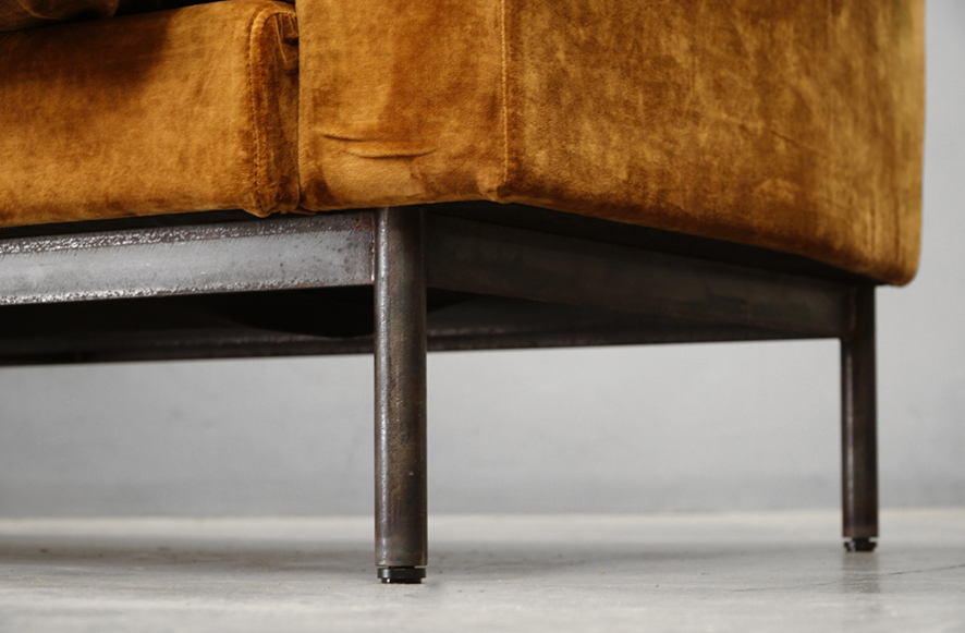 TRUCK furniture(トラックファニチャー) 高価買取-アドア東京-港区 DT