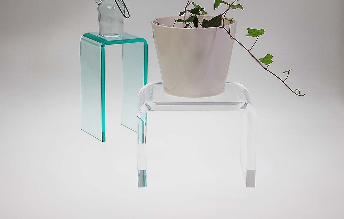 コの字ディスプレイ台 セミオーダー | アクリ屋ドットコム