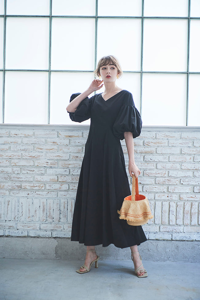 バルーンスリーブAラインワンピース – ADMORE