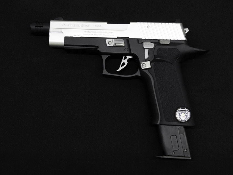 東京マルイ　センチネルナイン　改　リアルアップグレードvar 東京マルイ] センチネル ナイン <レオンモデル> バイオハザード完全