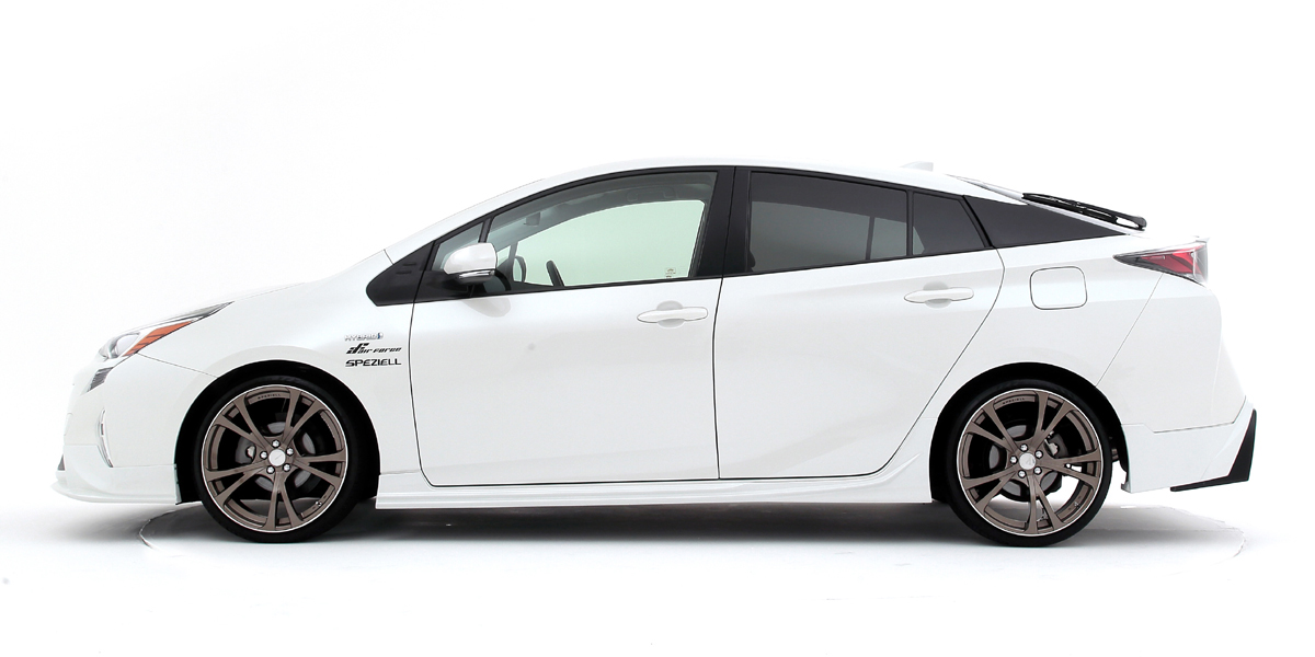 プリウス用エアサスキット TOYOTA PRIUS AdjustableSuspensionKit