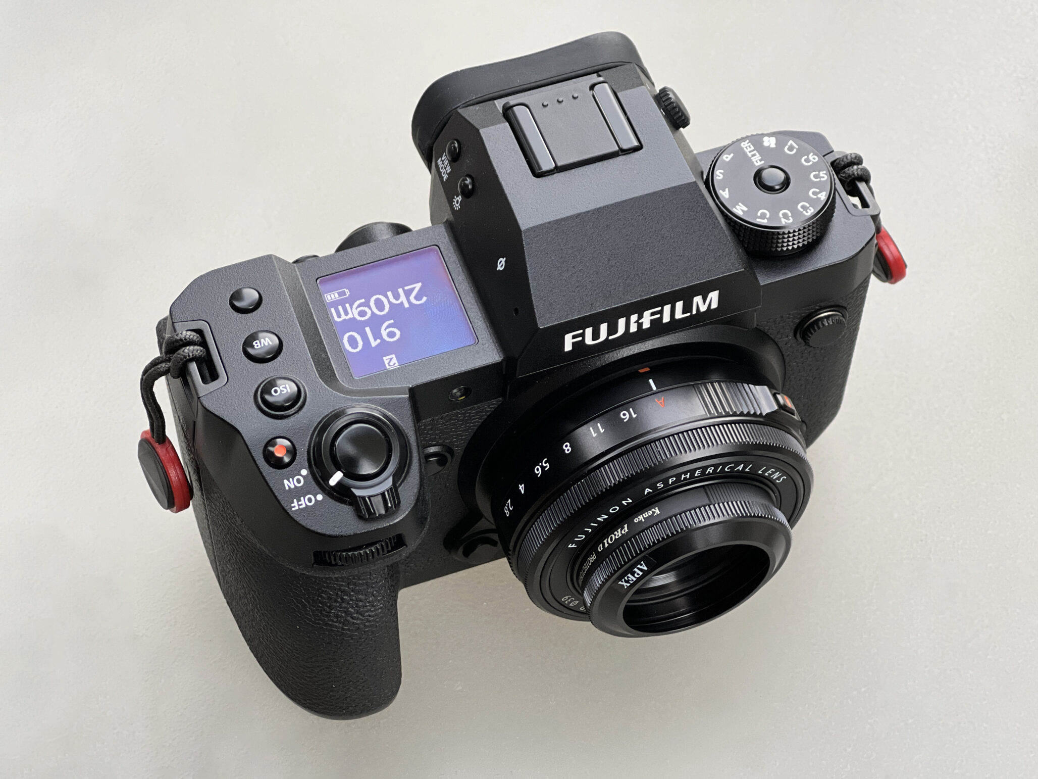 フジノンレンズ XF27mmF2.8 R WRは、日常スナップに使いやすい｜カメラ