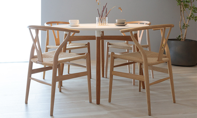 カール・ハンセン&サン BA103 ラウンドテーブルのご紹介（ダイニング