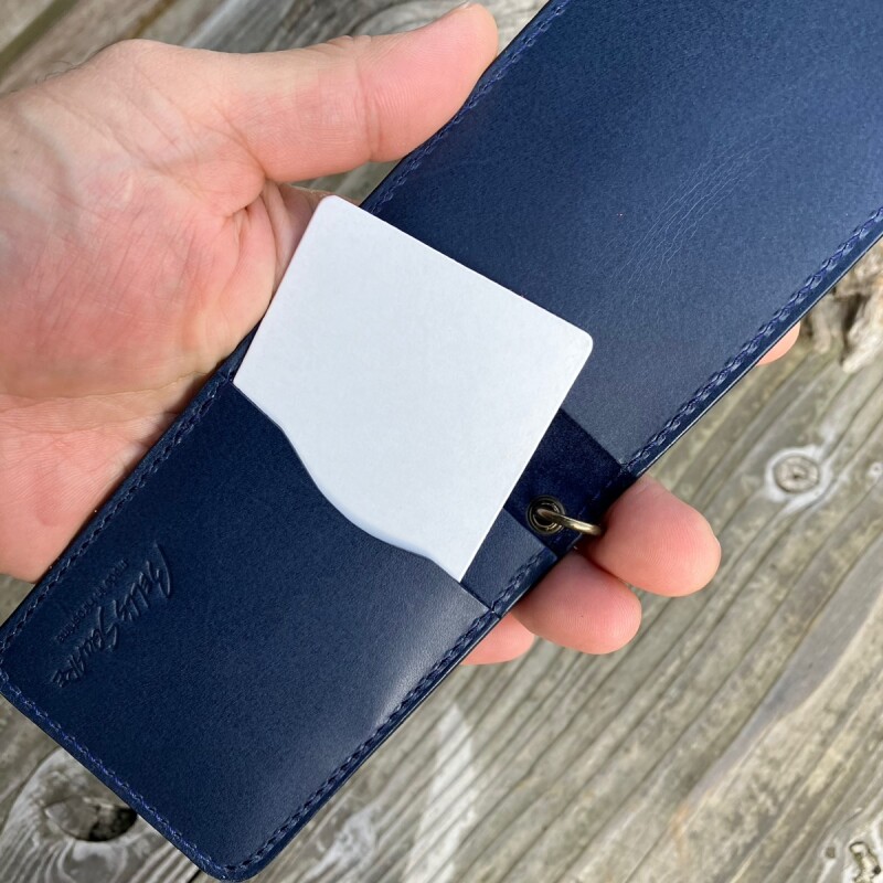 BELL'S SQUARE（ベルズスクエア） … 【ツキノワグマレザー】熊革 二